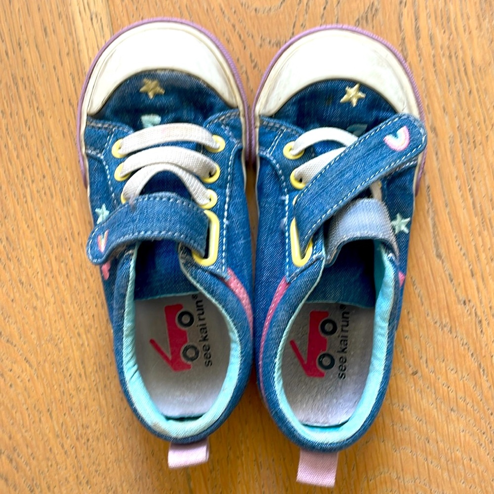 See Kai Run girls shoes size 10